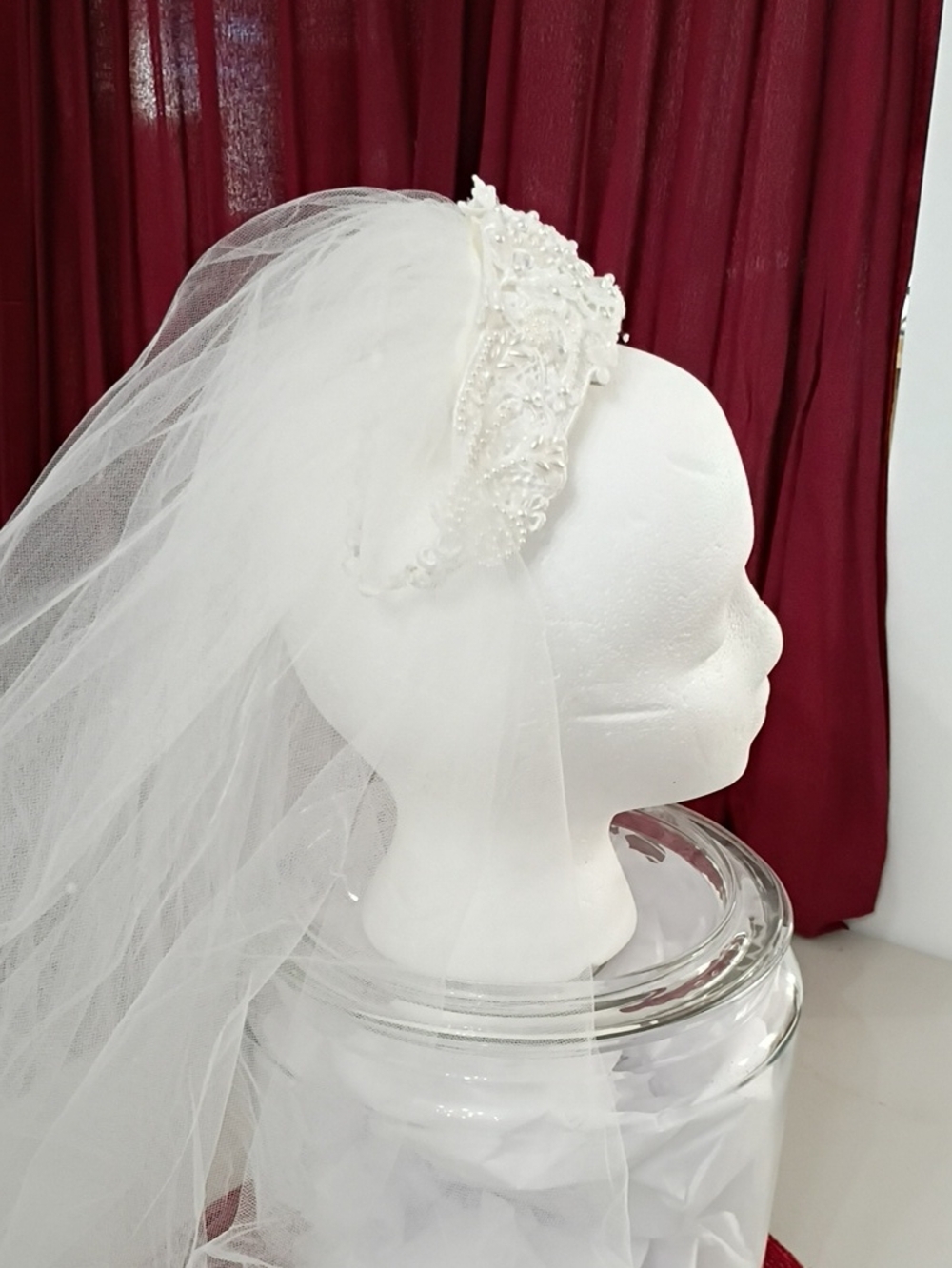 Vintage Elegant White Bridal Veil Headpiece with Beaded Lace Band